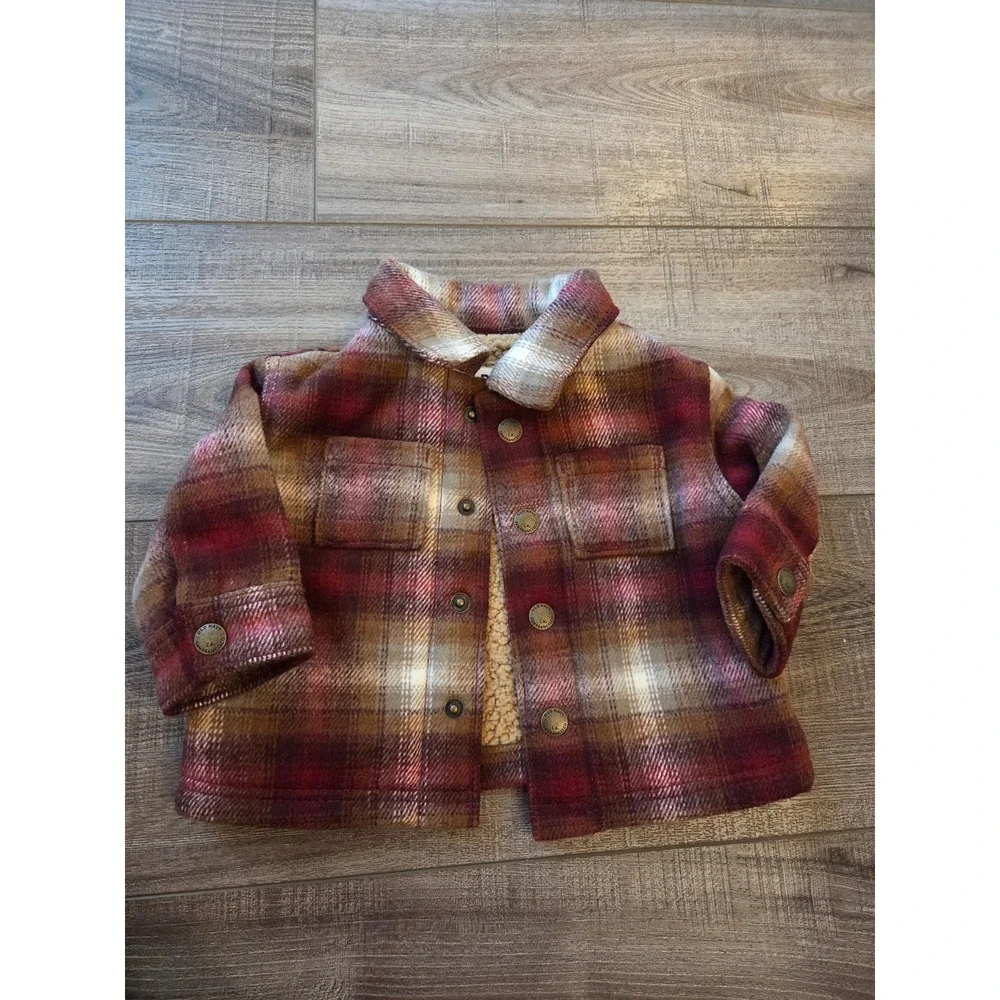 Old navy baby boy shacket 0-3‎ mos